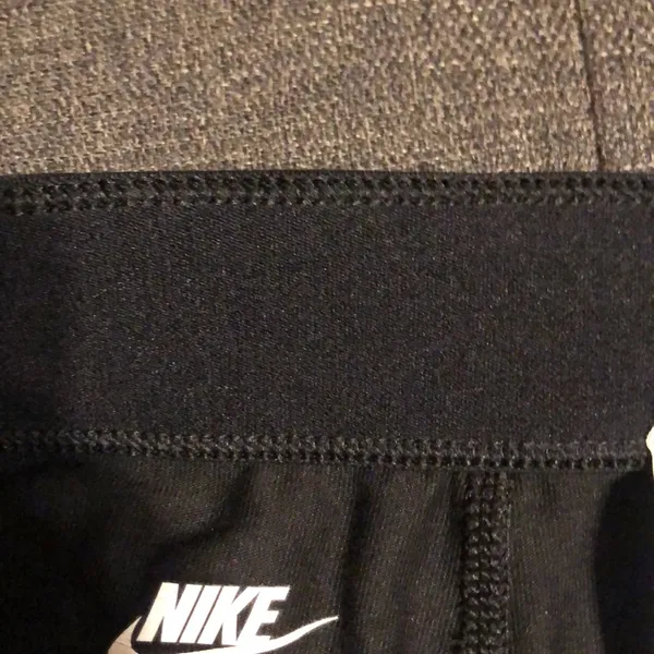 Nike Women’s Running Tights/Leggings Size Small Black/White - Image 9