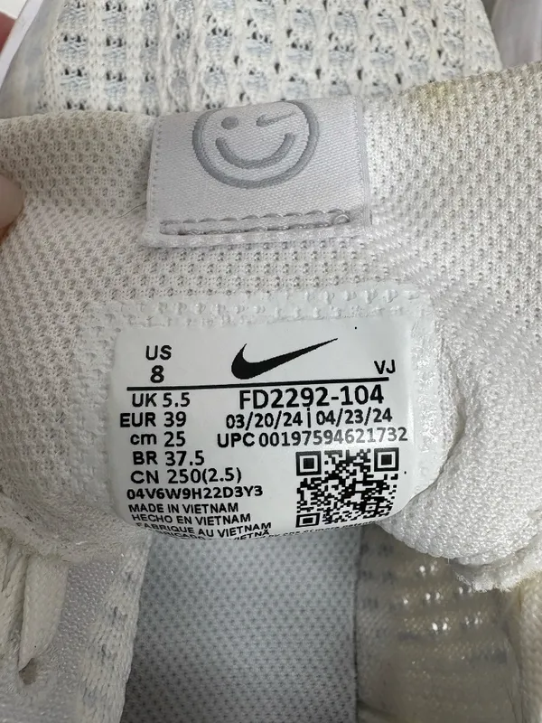 Nike "Interact Run" Running White‎ Shoes - Size 8. - Image 8