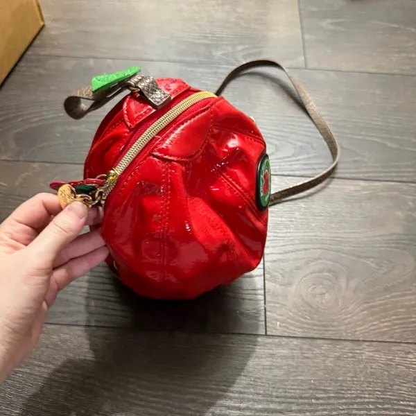 Betsey Johnson Rare Apple Orchard Crossbody Bag Purse - Image 3