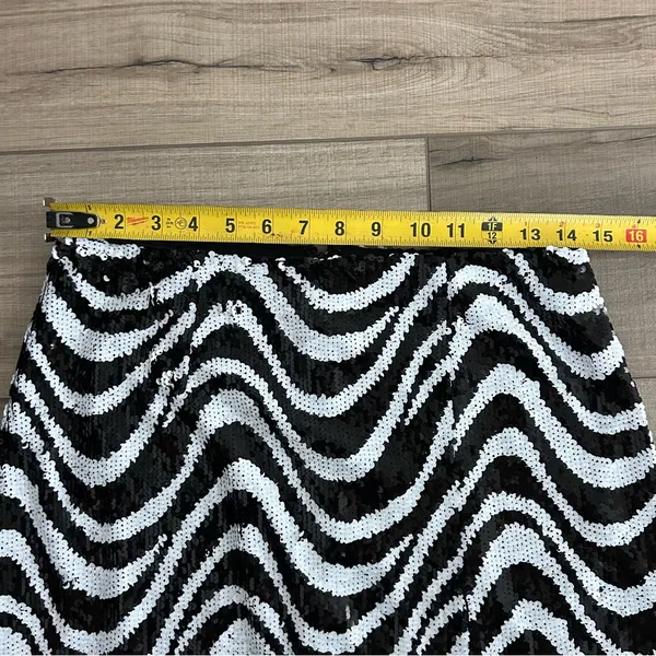 Anthropologie Hutch Black White All Sequin Groovy Wave A Line Mini Skirt M - Image 7