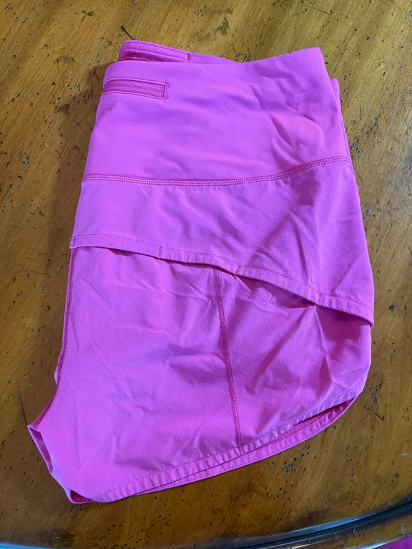 Lululemon Speed Up Shorts - Image 3