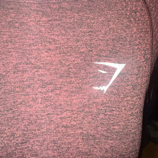 Gymshark Vital 2.0 crop top - Image 7