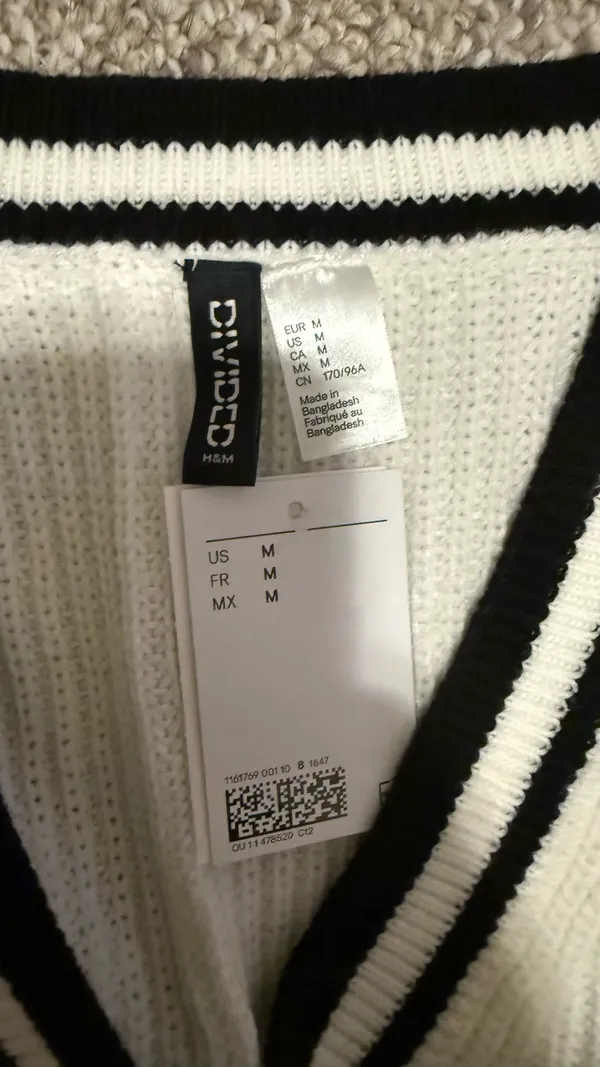 H&M Sweater vest - Image 2