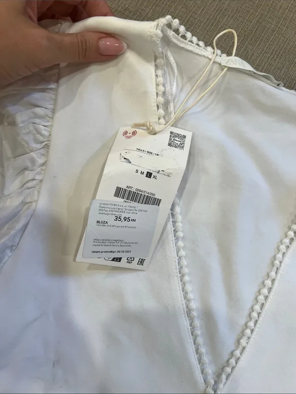 Zara puff sleeve blouse - Image 3