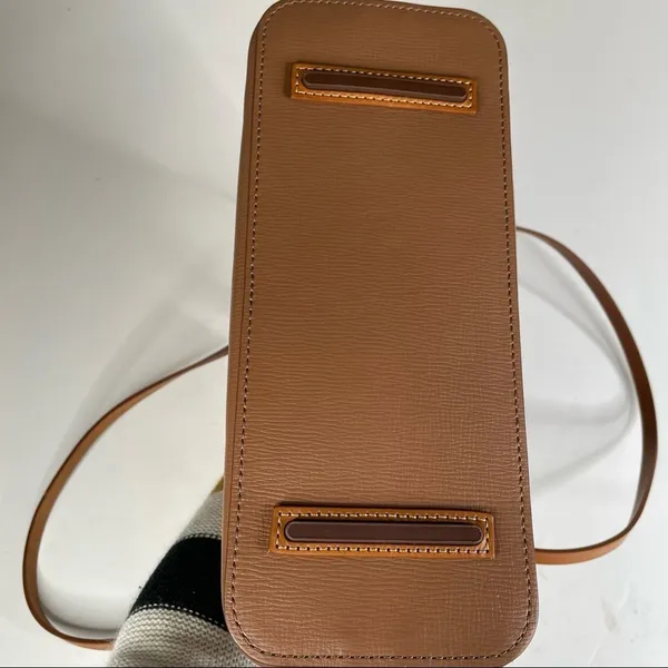 Dooney & Bourke Morgan Saddle Tan Shoulder Bag with Dust Bag and Coin Purse‎ - Image 10