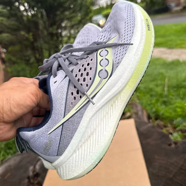 Saucony Ride 17 Running Shoes in Purple Navy Lime Green Women's 8.5 - Image 4