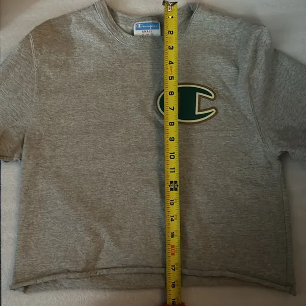Champion Gray Cropped Rolled Hem T-shirt S Casual Athleisure Activewear Cozy - Image 6