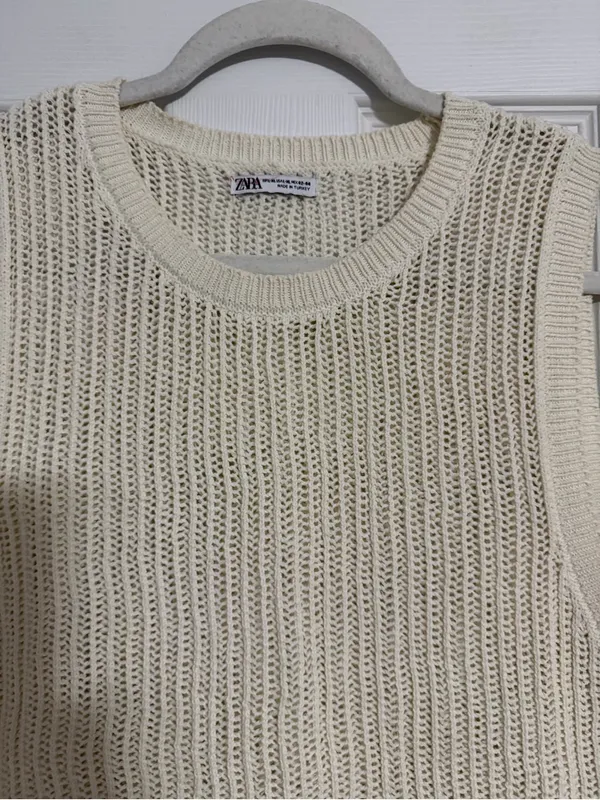 Zara cream open knit crochet vest women’s size XL boho fall cottagecore - Image 2