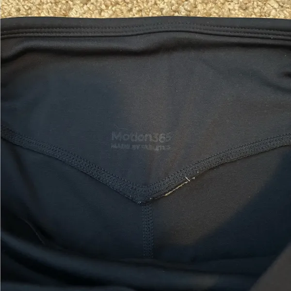 Motion 365 By Fabletics Black High-Waisted Leggings Size Medium - Image 5