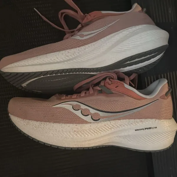Saucony triumph 21 - Image 4