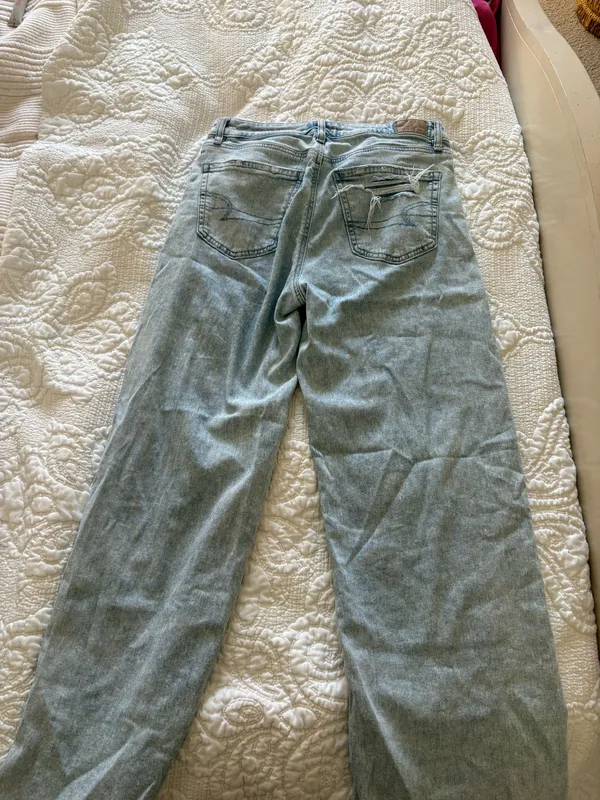 American Eagle Jeans - Image 2