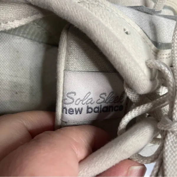 New Balance Sola sleek‎ sneakers neutral colors size 11 - Image 5