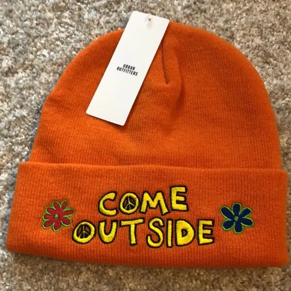 New UO Coney Island Picnic Come Outside Beanie hat - Image 2