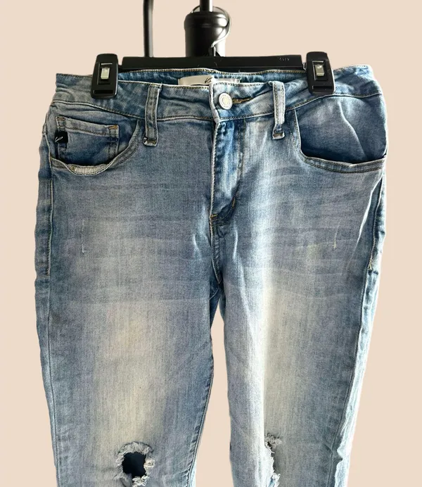 KanCan Ripped Jeans - Image 3