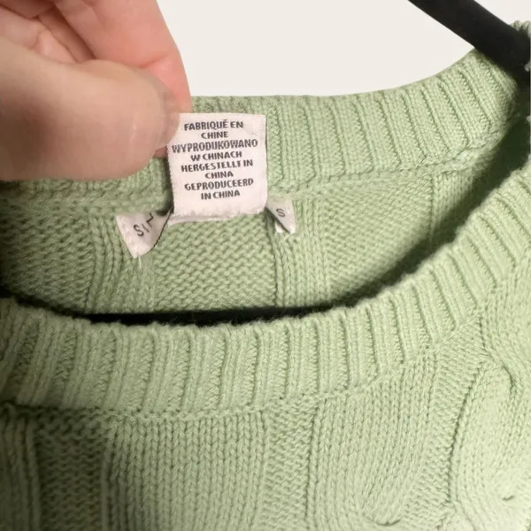 Sincerely Jules Green Ombre Cable Knit Cropped Green Sweater Medium - Image 4