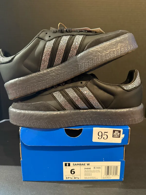 Women’s Adidas Sambae “Bedazzled” size 6W - Image 2