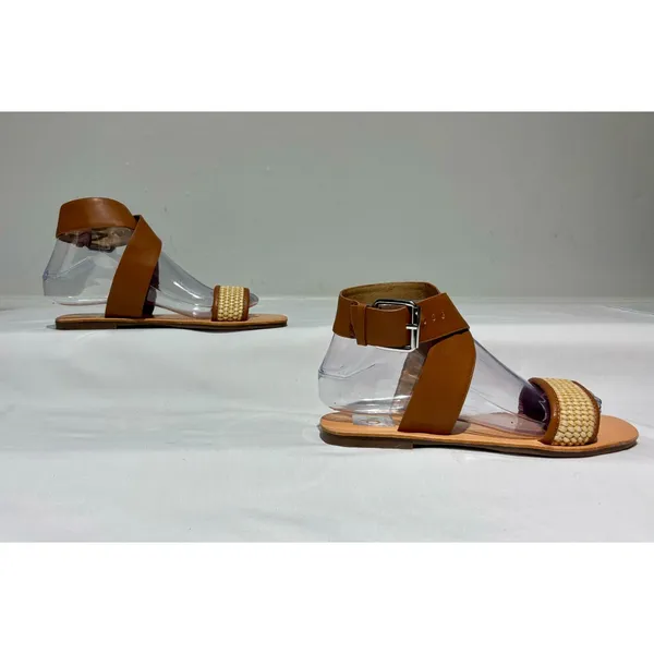 NEW Dolce Vita women's flat sandals Size 6.5 - Image 4