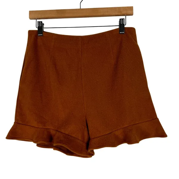 NWT Very J Fleece High Rise Ruffle Shorts Brown Earthy Minimalist Size M - Image 2