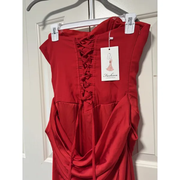 Red Strapless Corset Back Evening Dress Size 8 - Image 9