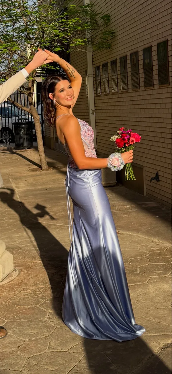 Light purple prom dress Size 4 - Image 2