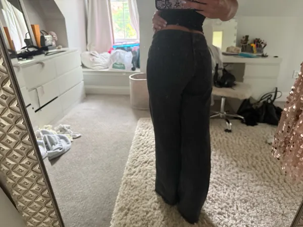H&M Jeans Mid-Rise Baggy - Image 3