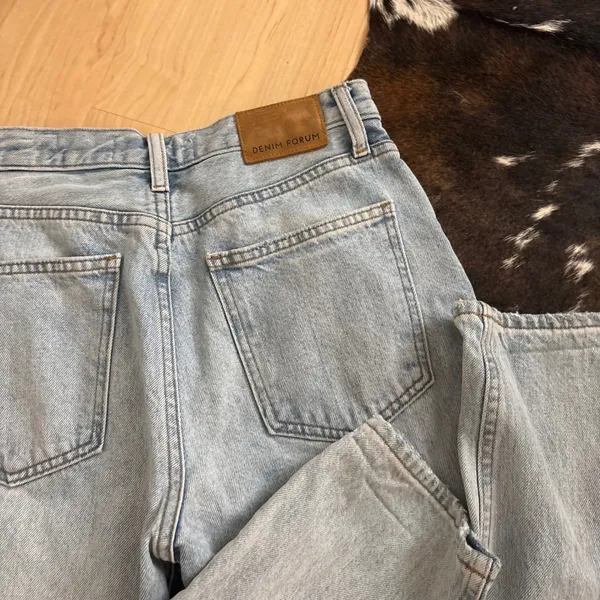 DENIM FORUM The Romy‎ Mod Rise Classic 30L Size 27 - Image 8
