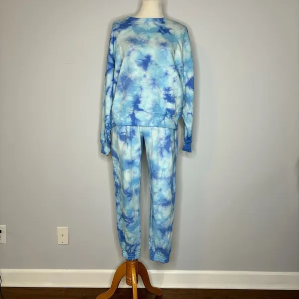 PINK - Victoria's Secret Blue Tie Dye Crewneck - Image 3