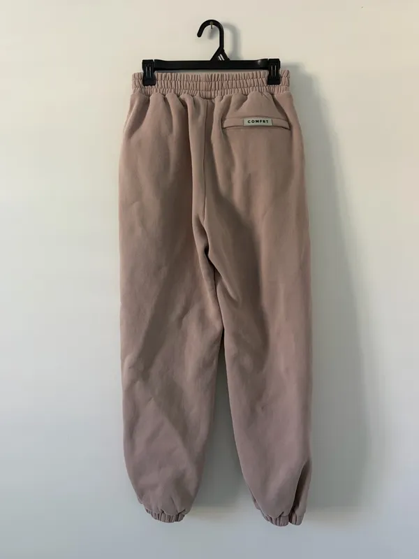 COMFRT Travel Essentials Oversized Unisex Jogger Fleece Sweatpants Bark Small - Image 4