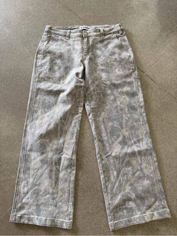 Camo Cargo Pants Gray Size undefined - Image 2