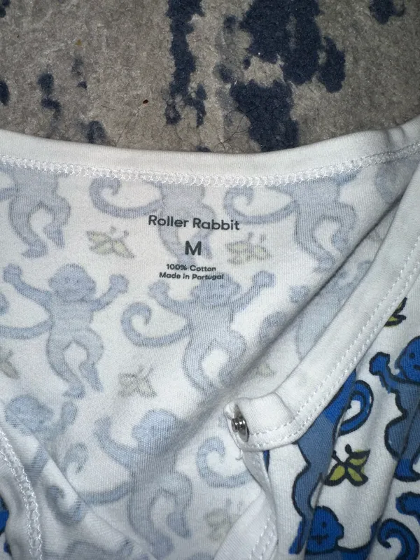 Roller rabbit blue and white pj set size M - Image 3