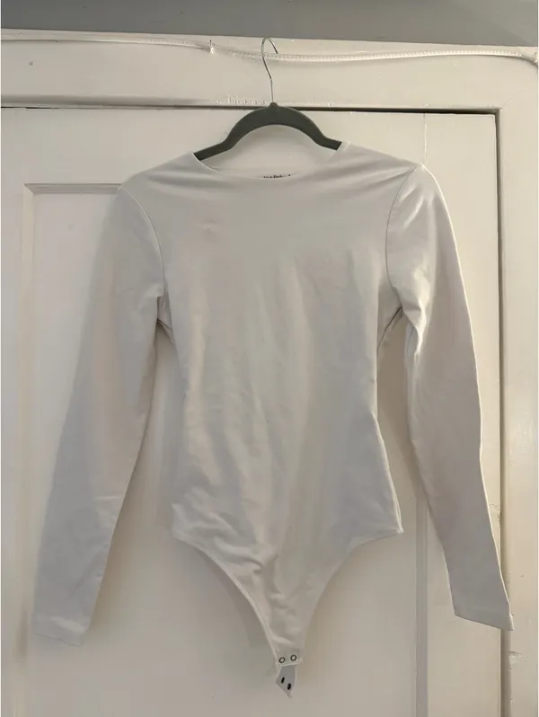 Abercrombie White Bodysuit - Image 2