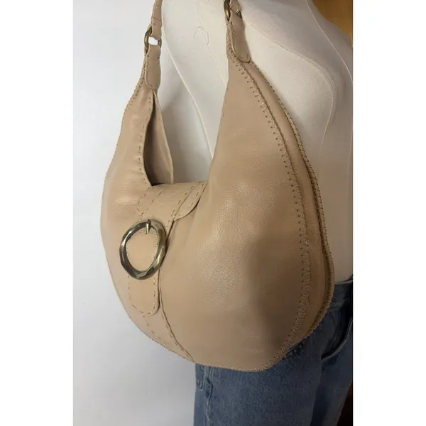 Donald J Pliner Beige Pebbled Leather Whipstitch Hobo Shoulder Bag Brass Ring - Image 5