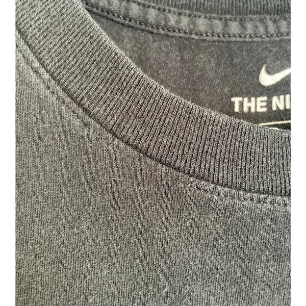 Nike Swoosh Tee Size Small Black Just Do It Casual - Image 2