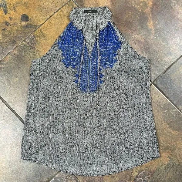 THML Embroidered High V-neck Sleeveless Flowy Blouse M - Image 4