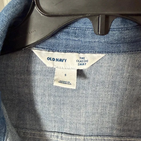 Chambray Button-Up Shirt in Medium Blue old navy small oversized - Image 2