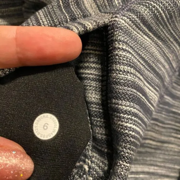 Lululemon Women’s 6 Hoodie Define Jacket Heathered Black White Full‎ Zip Sporty - Image 3