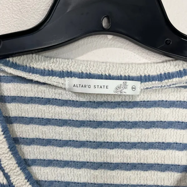 Altar’d State Raelynn V-Neck‎ Striped Sweater Top Cream Blue Sz XXL - Image 7