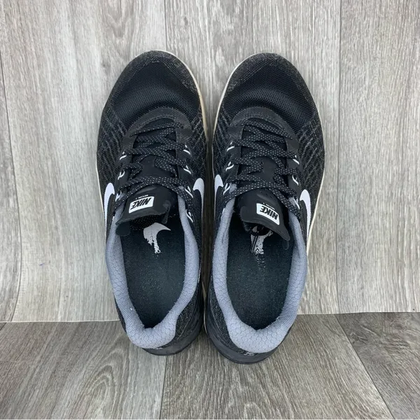 womens black white Nike Metcon 3 gym training Athletic shoes size 9 - Image 7