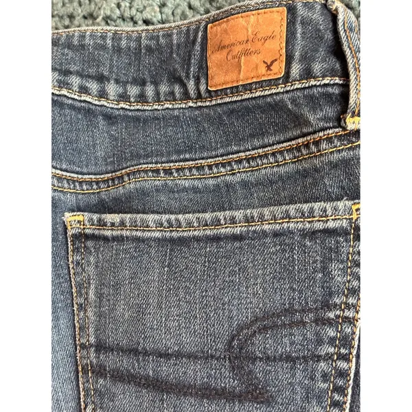 American Eagle Straight Stretch Jeans Womens 6 Dark Wash Denim Low Rise Pants - Image 4