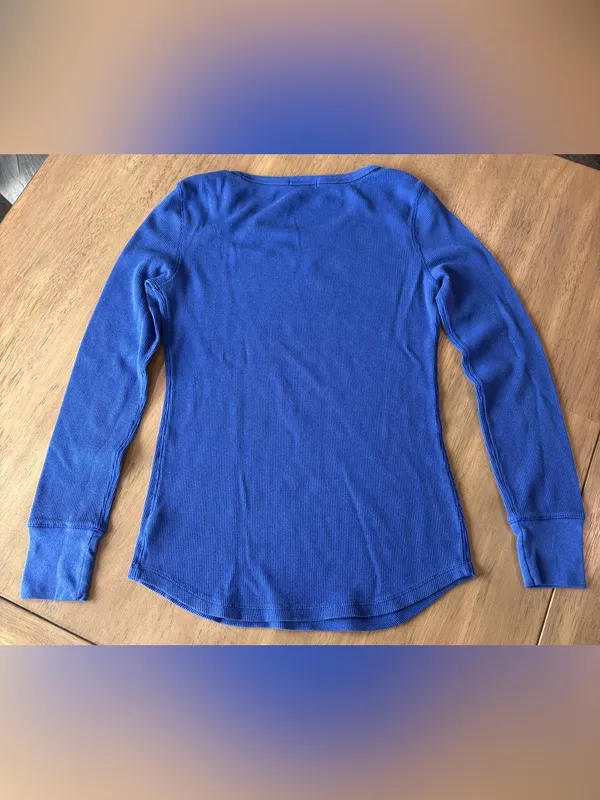GAP Blue Scoop Neck Long Sleeve Waffle Knit Thermal Top Size Medium - Image 6