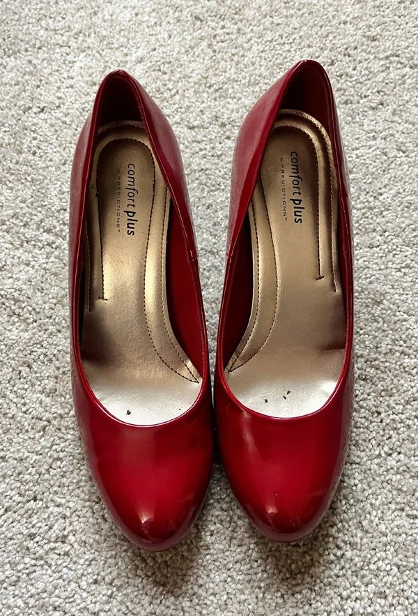 Comfort plus Red Heels - Image 2