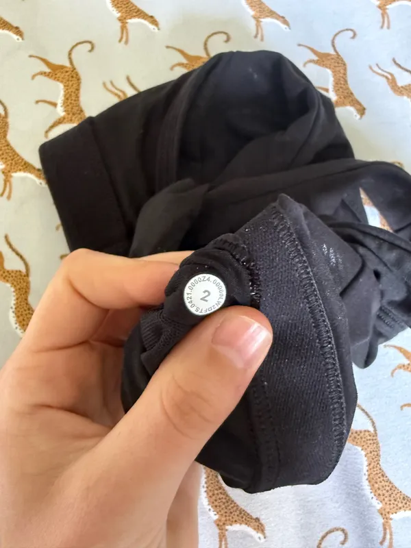 Lululemon bra - Image 3