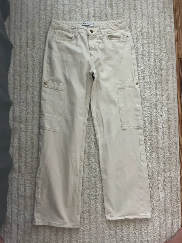ZARA Low rise tan cargo pant - Image 3