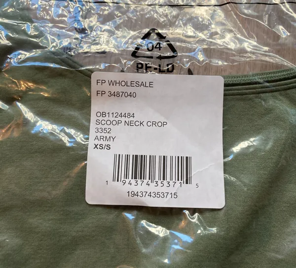 Free People Scoop Neck Crop in Army Green Size XS/S NWOT - Image 4