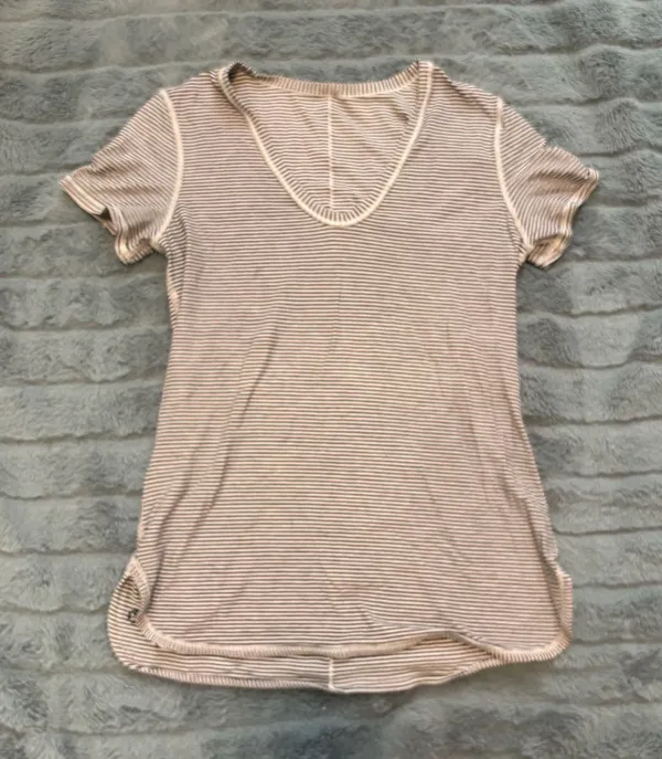 Lululemon Striped V Neck Tee Pima Cotton Black Cream Short Sleeve - Image 4