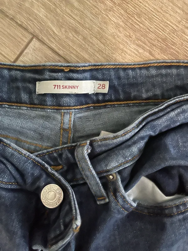 Levi’s Jeans Skinny - Image 3