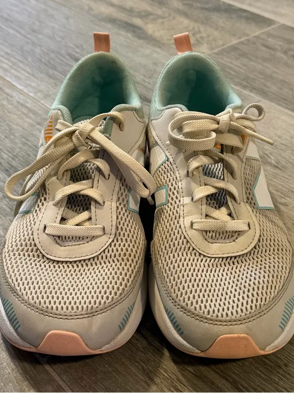New Balance Women's Dynasoft 545 Gray Lace Up Top Sneaker Shoes Size 6 - Image 2