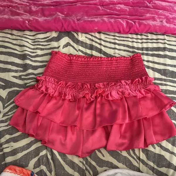 Sassy shortcake Runway ruffles skirt in Hot pink - Image 3