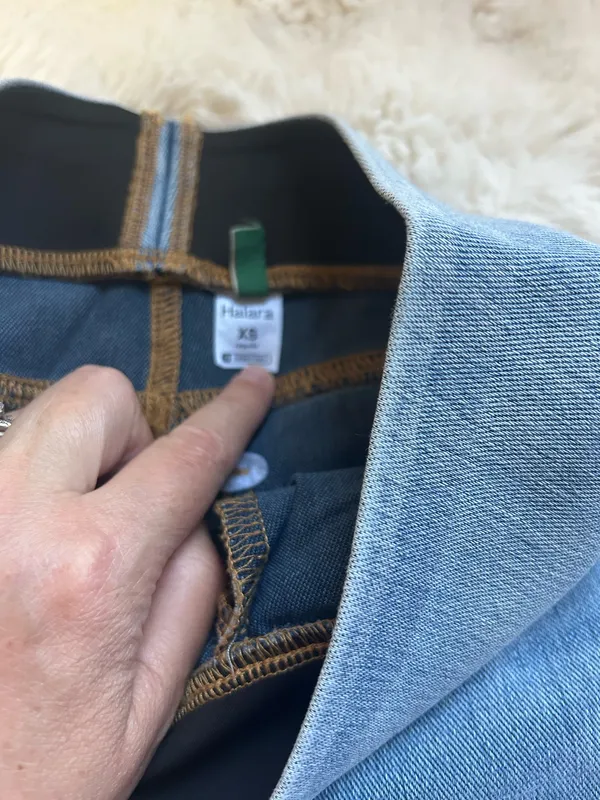 Halara Wide Leg Jeans - Image 2