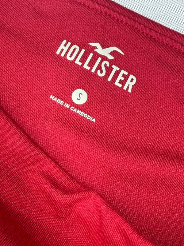 Hollister Top Crop Red Small - Image 3